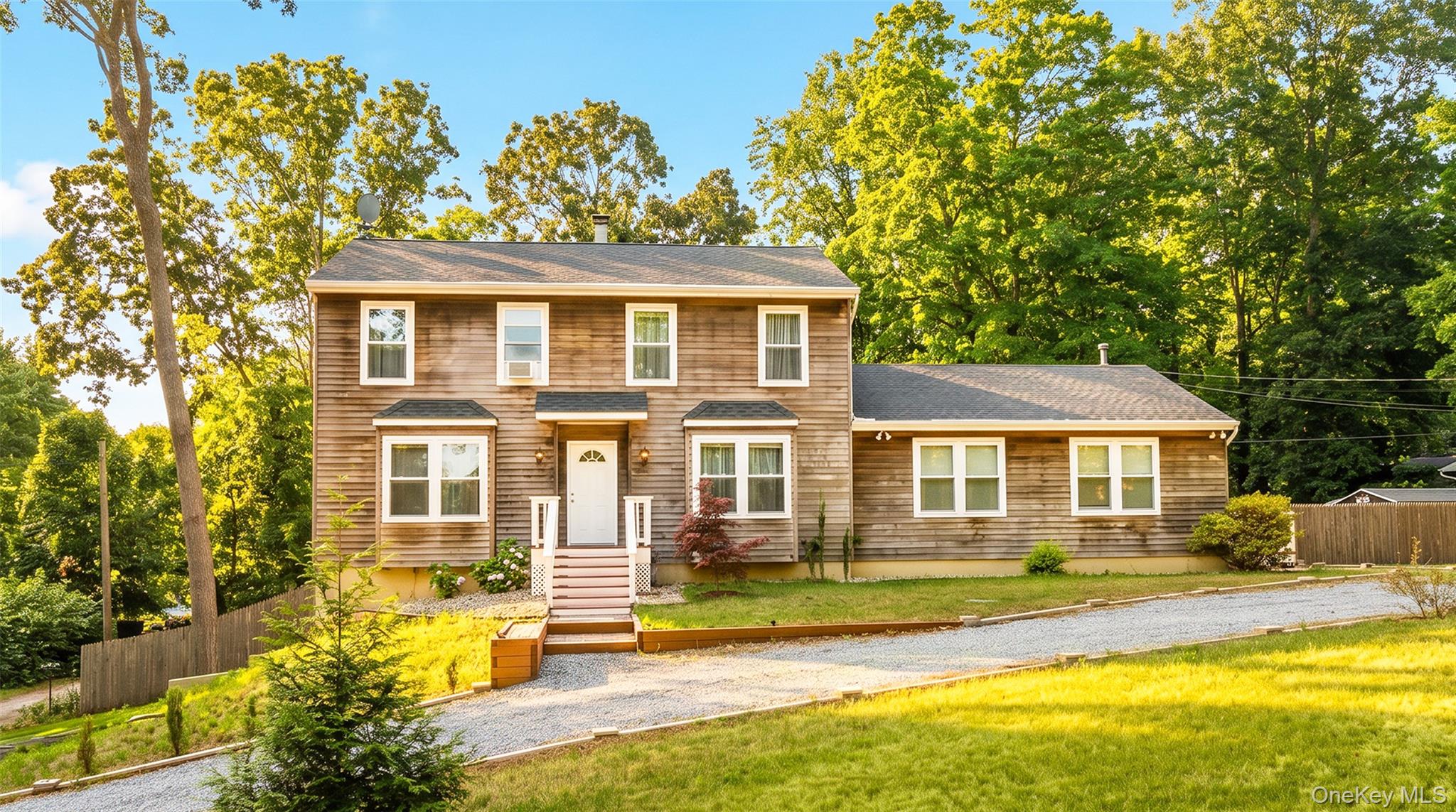 370 S Country Road – For Sale