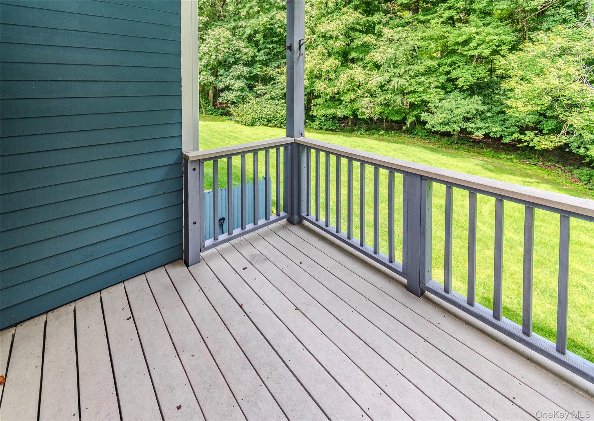 405 Bentley Court – For Sale photo 33