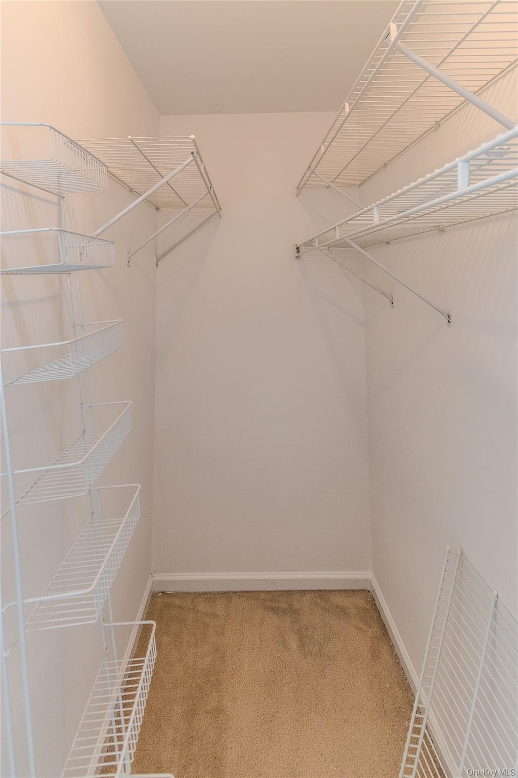 405 Bentley Court – For Sale photo 36