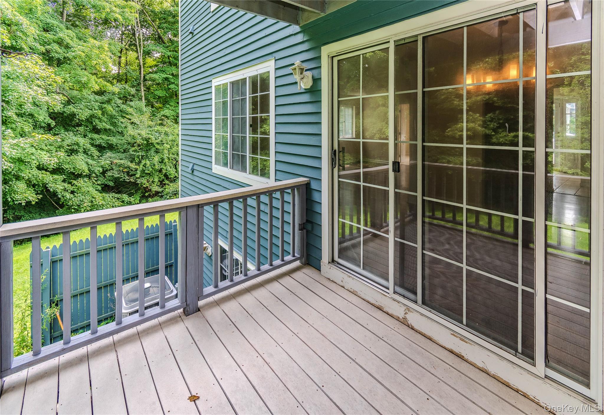 405 Bentley Court – For Sale photo 10