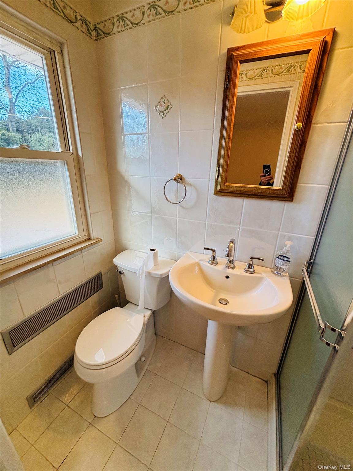71 Willits Road – For Sale photo 13