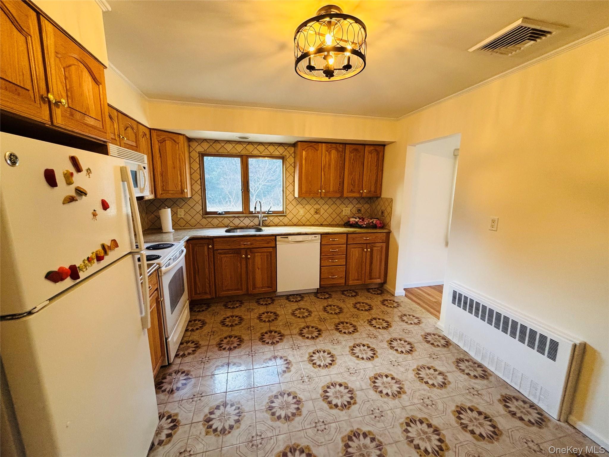 71 Willits Road – For Sale photo 8