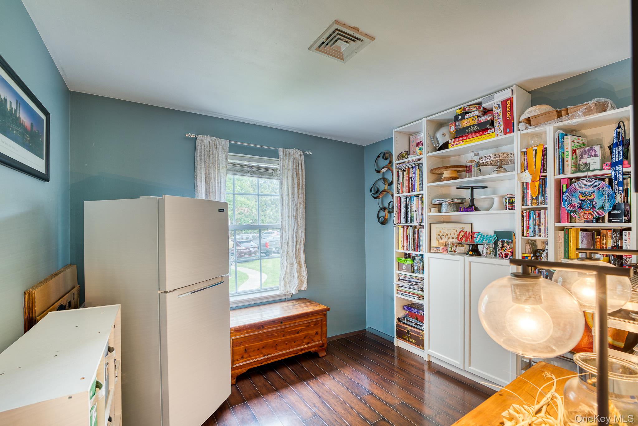 1130 Washington Green – For Sale photo 12
