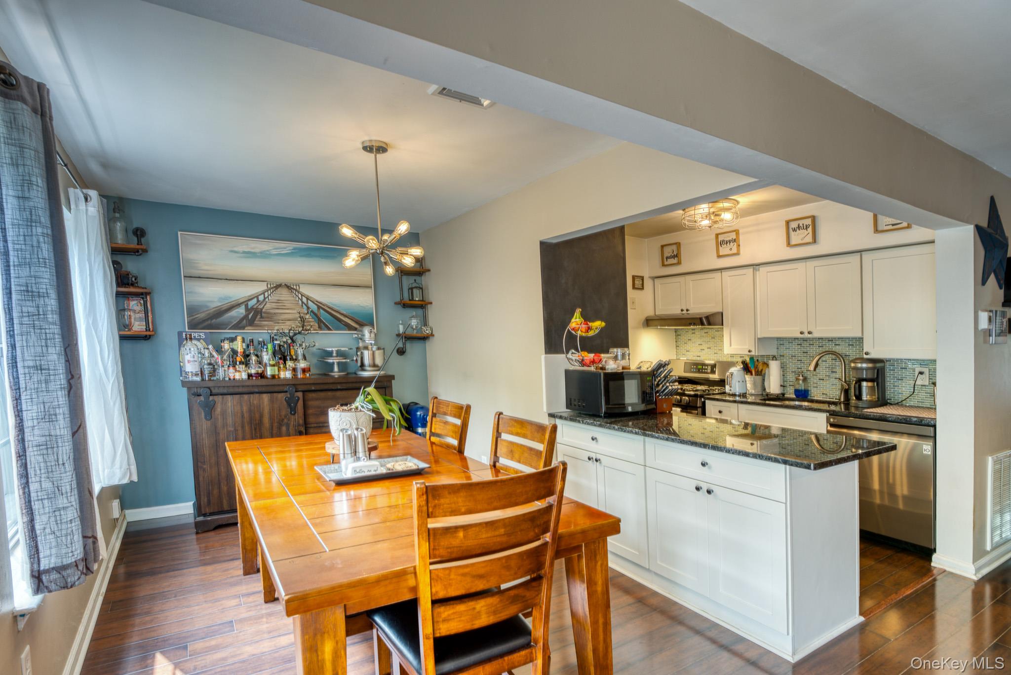 1130 Washington Green – For Sale photo 6