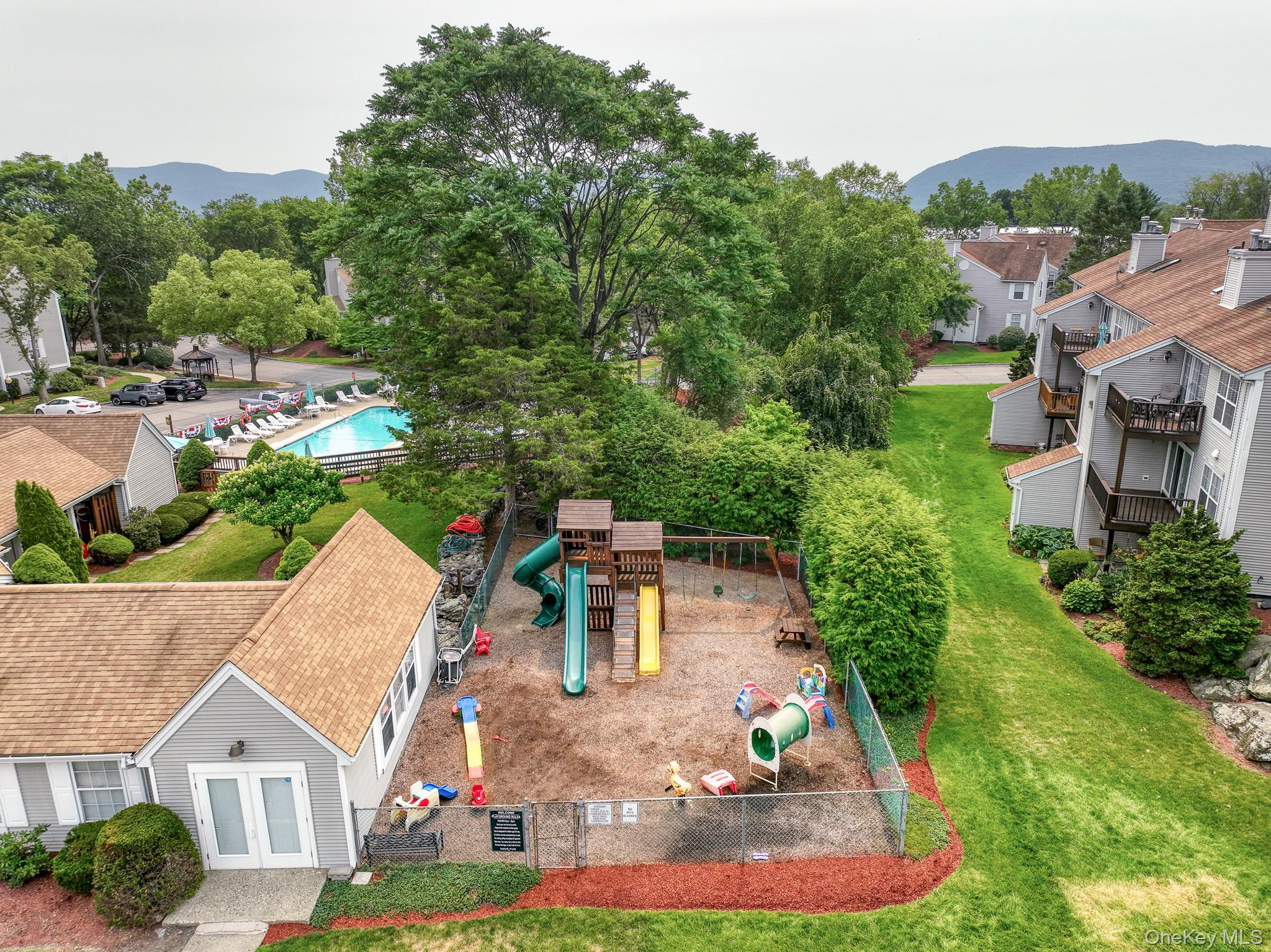 1130 Washington Green – For Sale photo 28