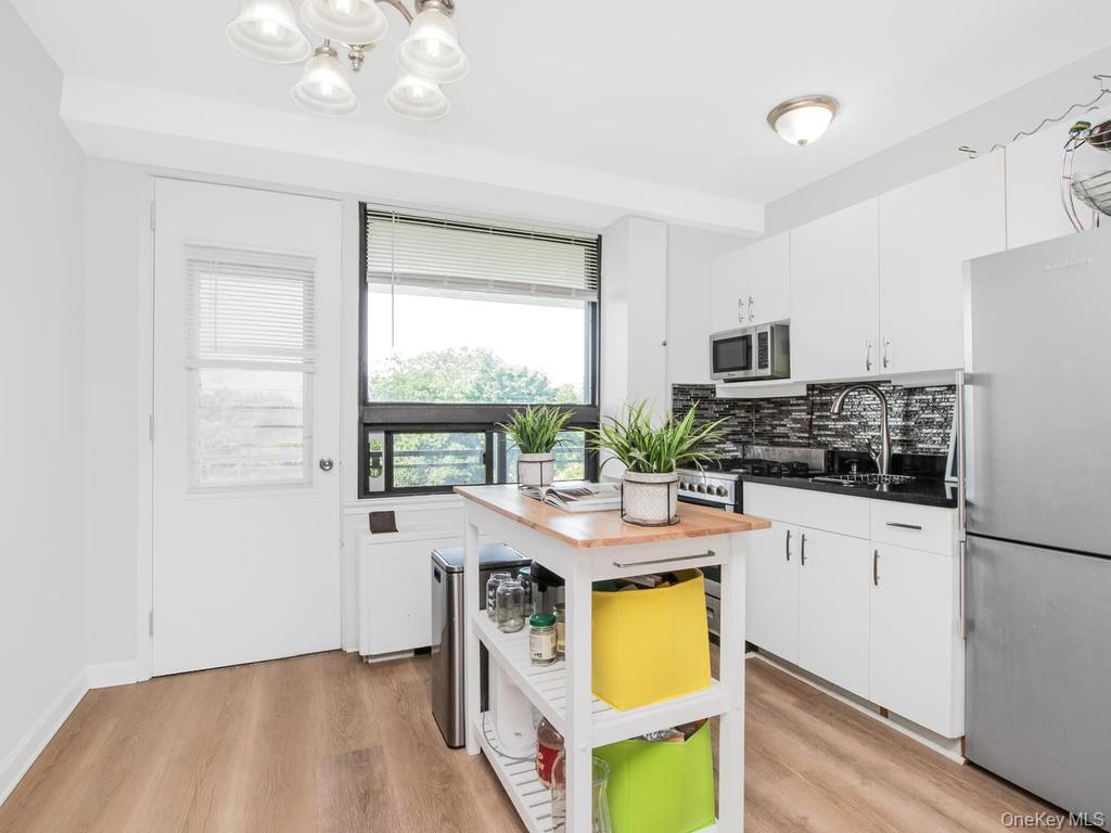 4901 Henry Hudson Parkway Parkway S, Unit 8N