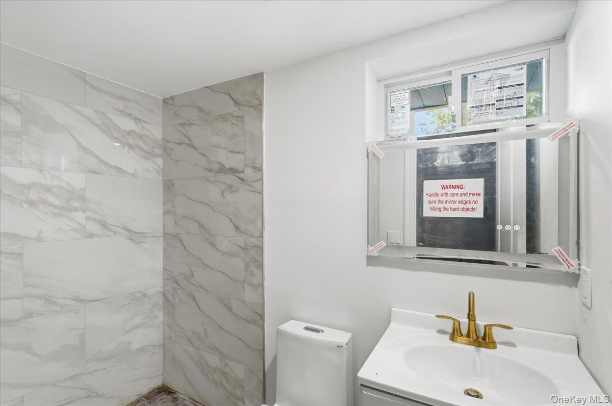 25 Lois Lane – For Sale photo 19