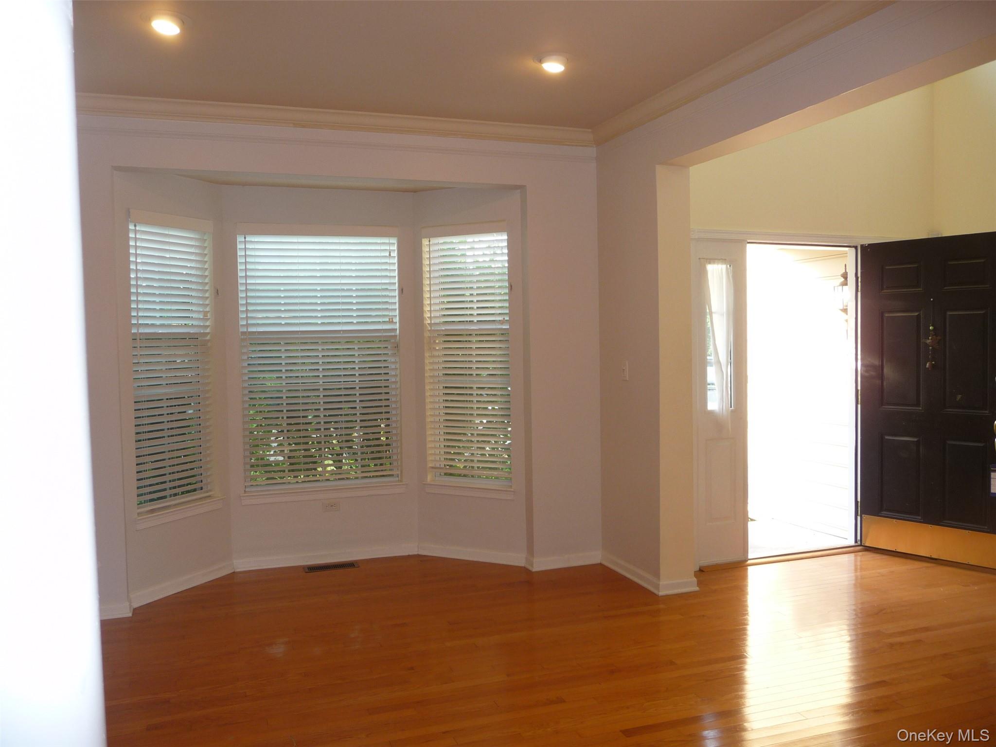 220 Roosevelt Drive – For Rent photo 9