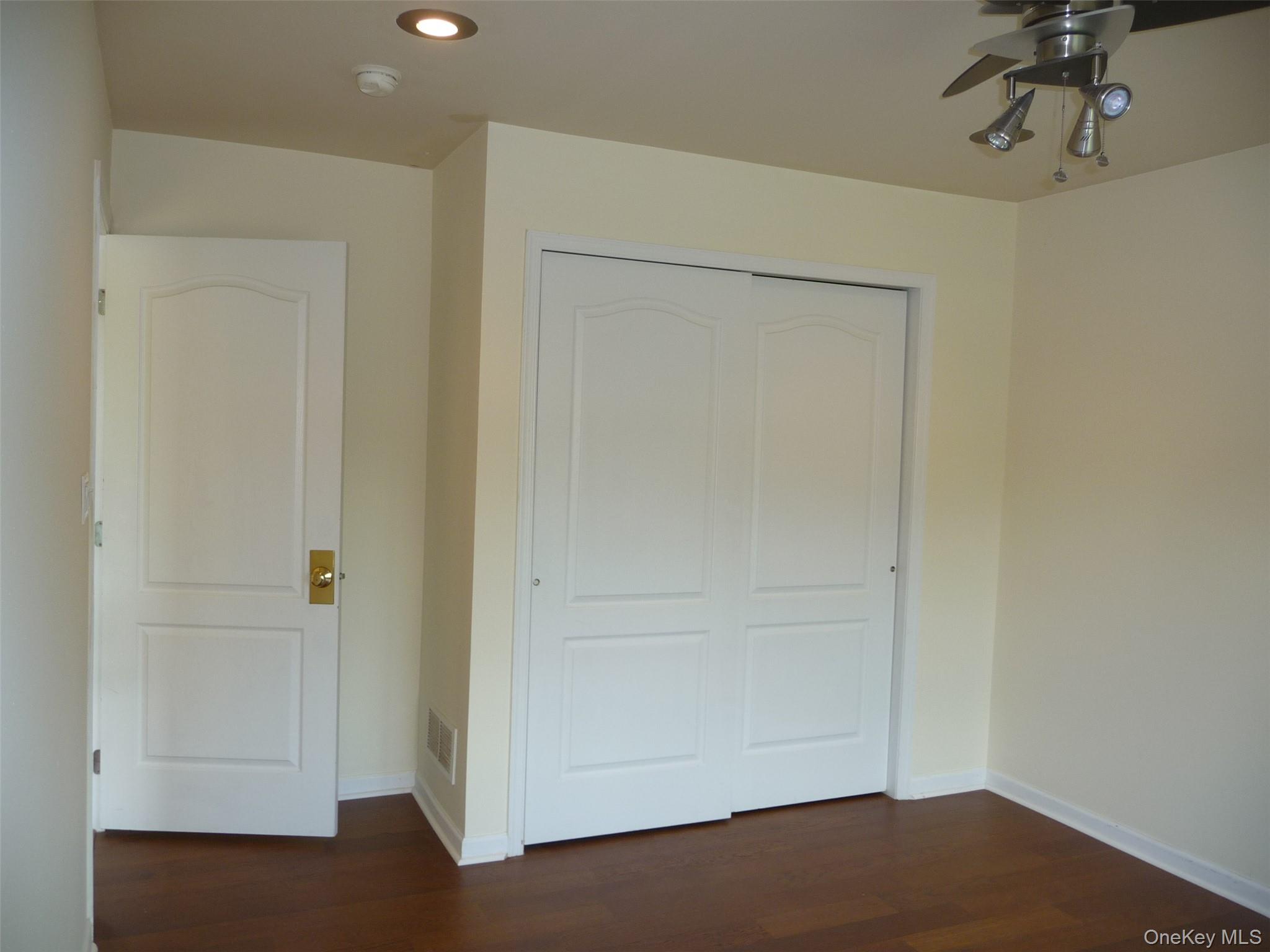 220 Roosevelt Drive – For Rent photo 2
