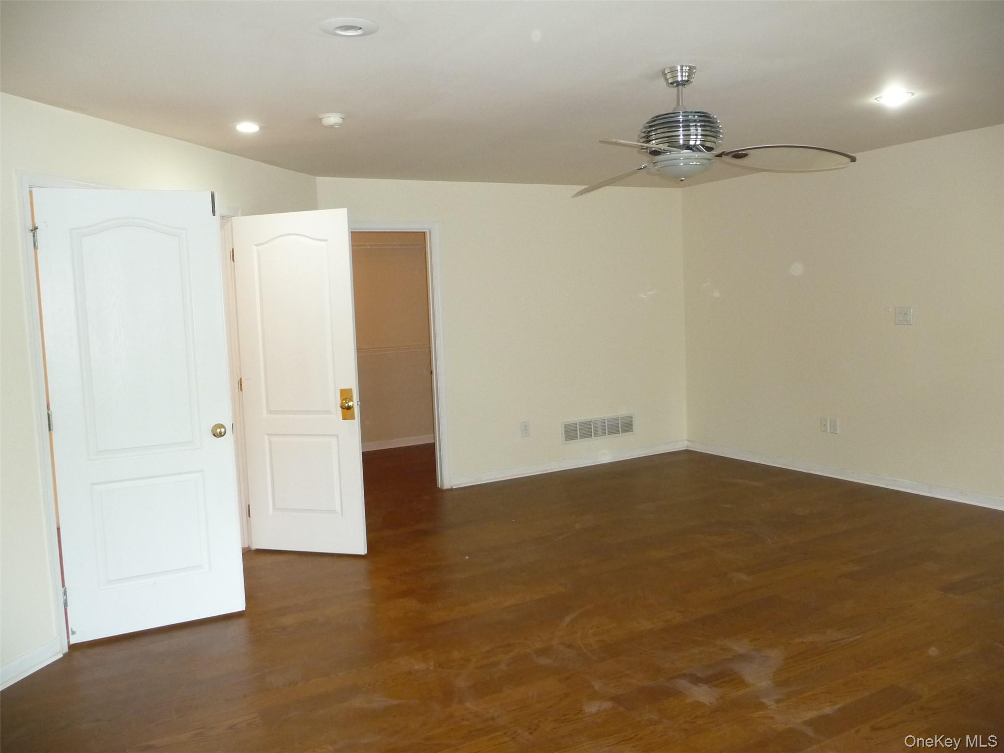 220 Roosevelt Drive – For Rent photo 18
