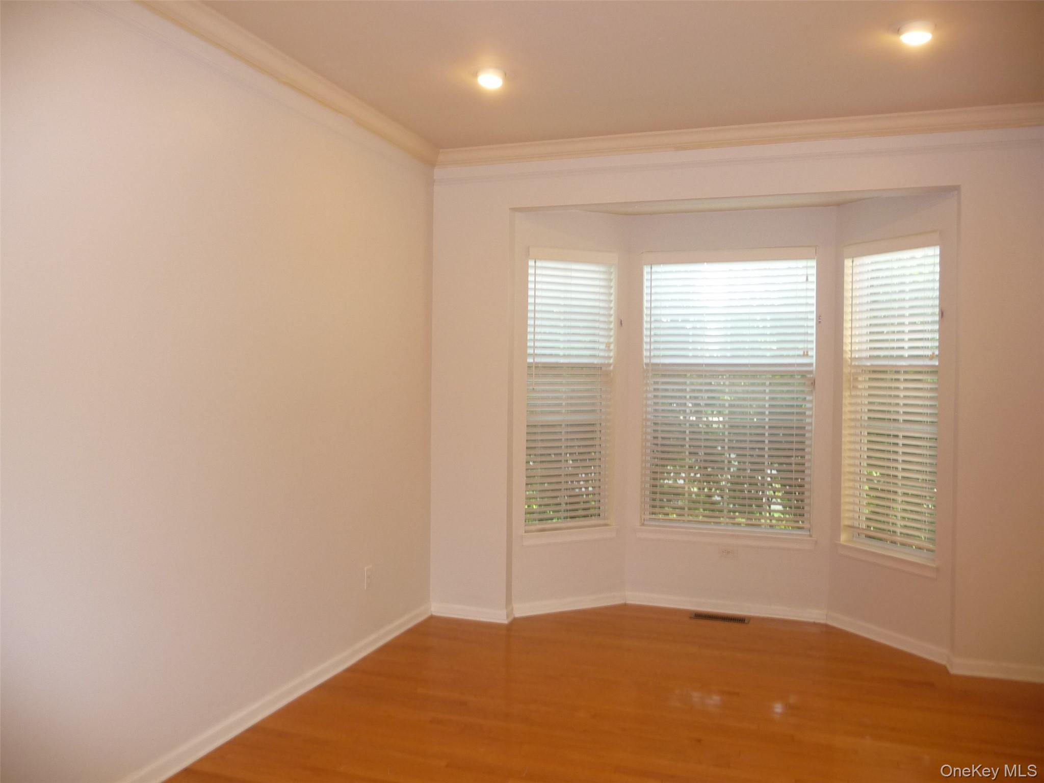 220 Roosevelt Drive – For Rent photo 8