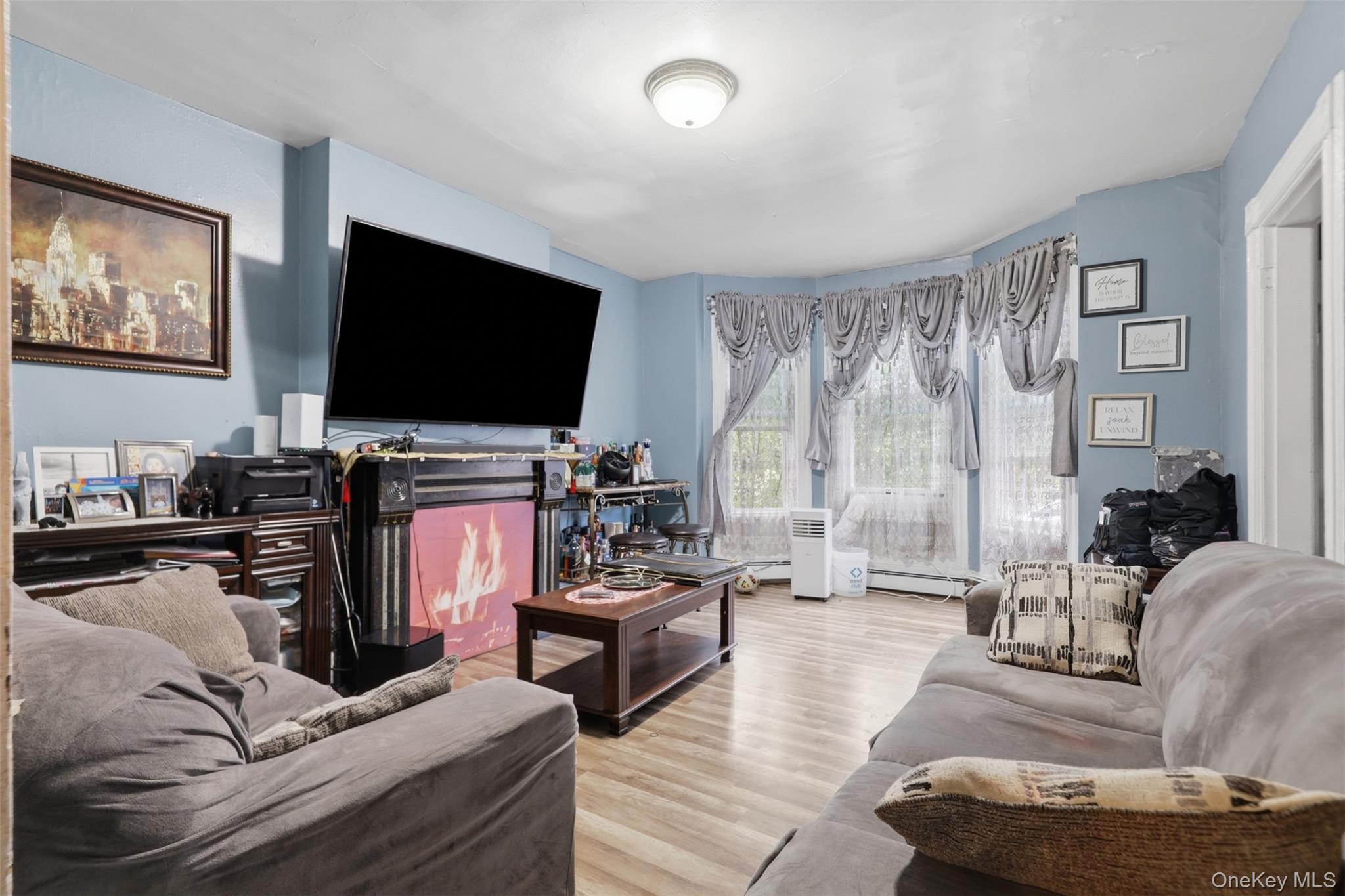 216 Dubois Street – For Sale photo 5