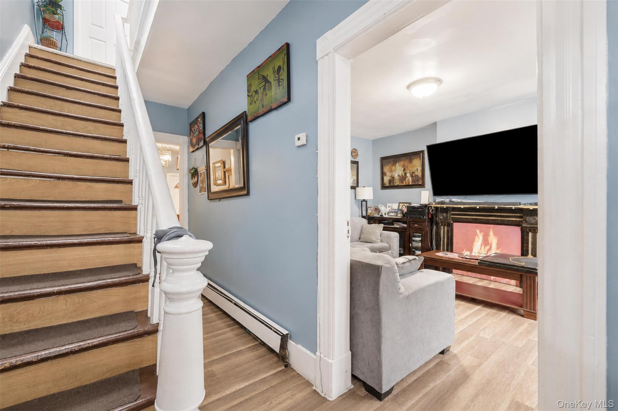216 Dubois Street – For Sale photo 2