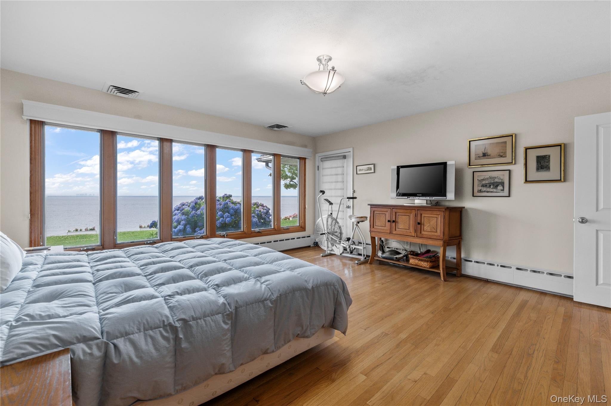 32 Westland Drive – For Sale photo 28