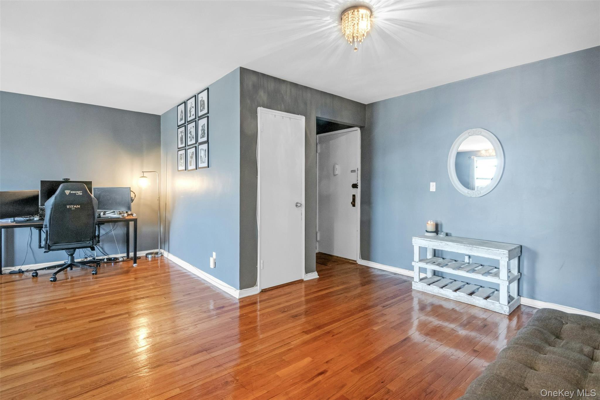 1234 Midland Avenue, Unit 5F photo 4