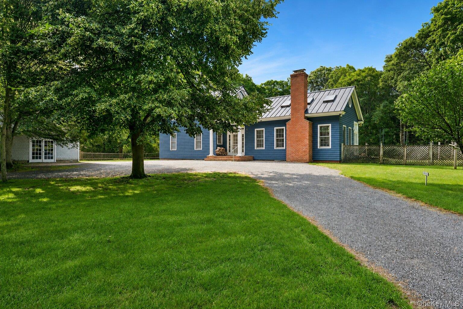 17 Baiting Hollow Road – For Sale photo 5