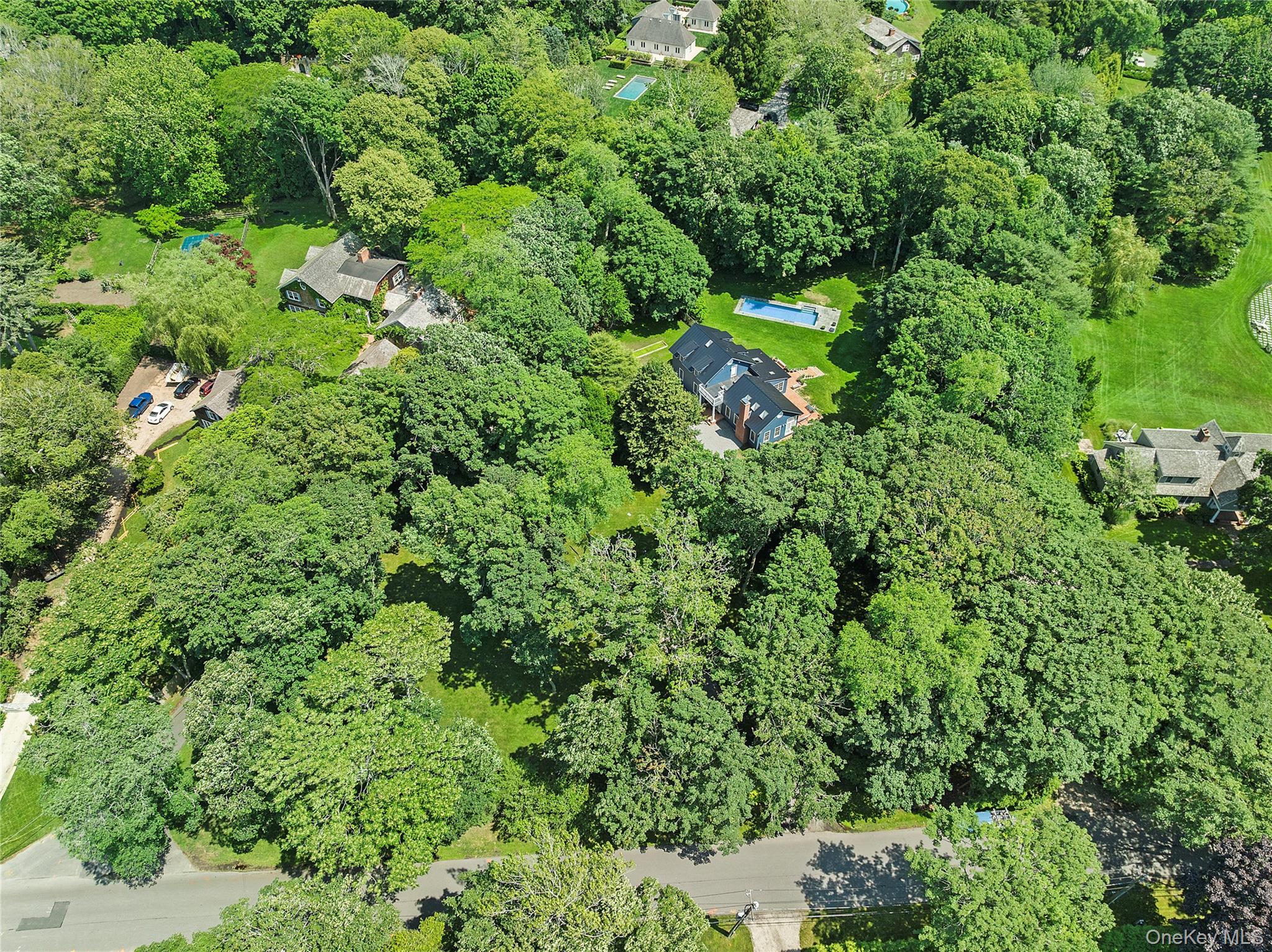 17 Baiting Hollow Road – For Sale photo 20