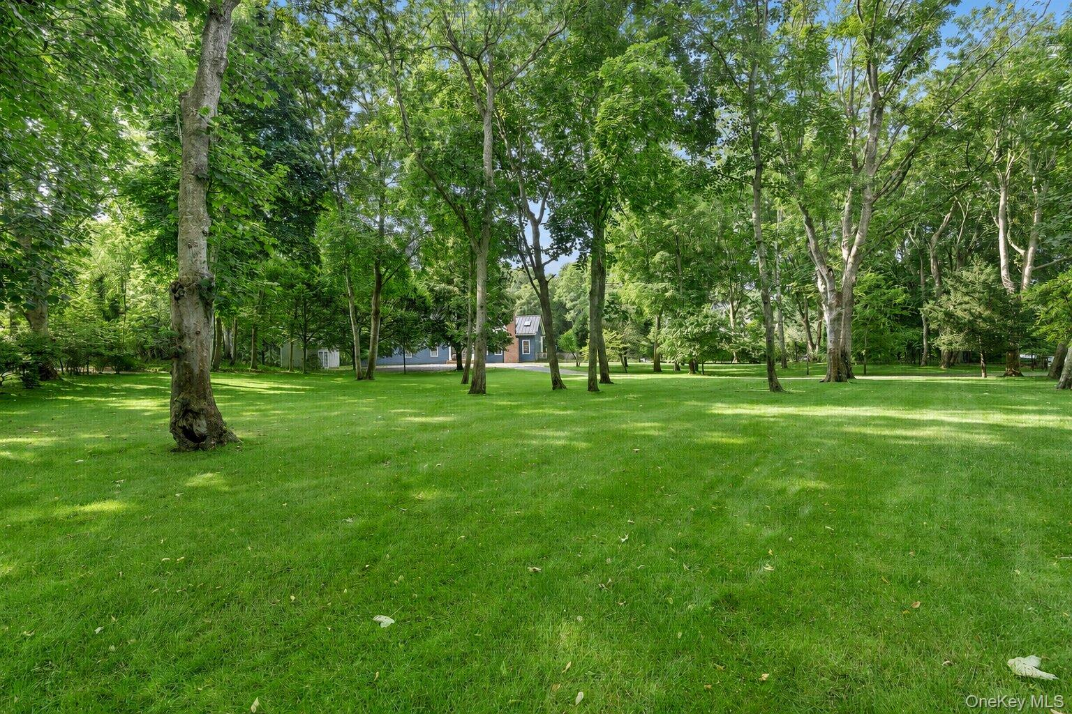 17 Baiting Hollow Road – For Sale photo 11