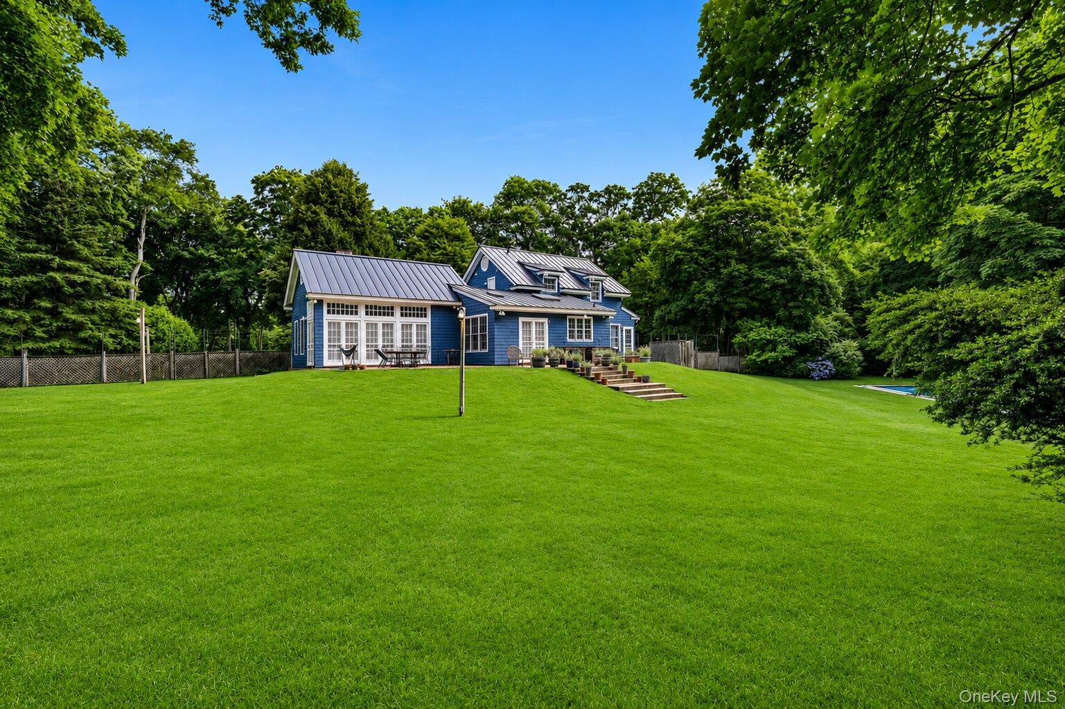 17 Baiting Hollow Road – For Sale photo 6