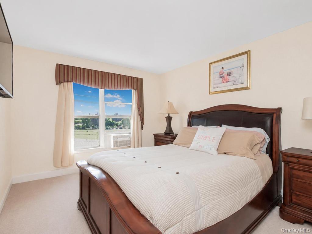 285 Centre Avenue – For Sale photo 12
