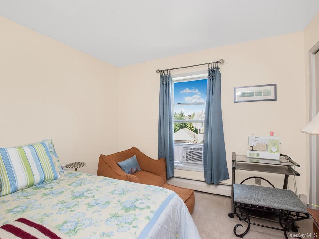 285 Centre Avenue – For Sale photo 20