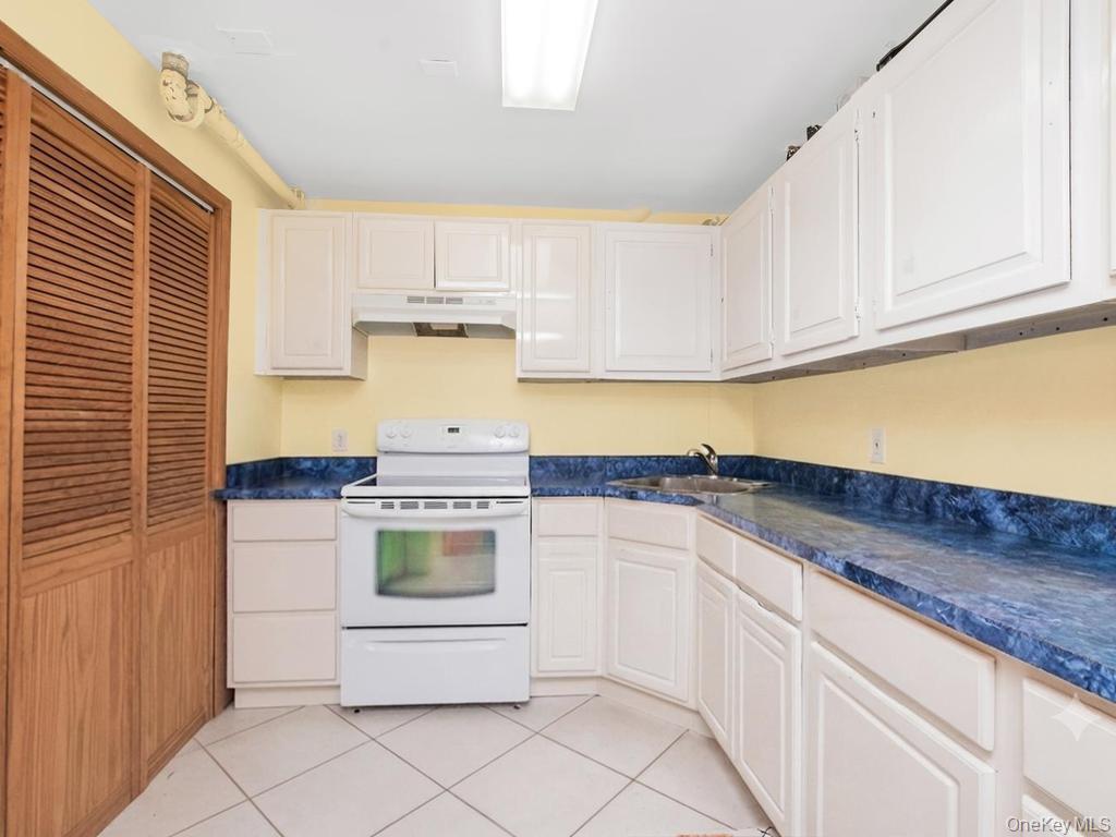 285 Centre Avenue – For Sale photo 27