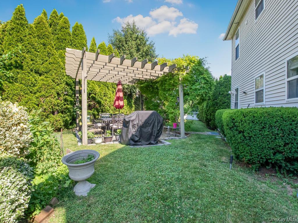 285 Centre Avenue – For Sale photo 30