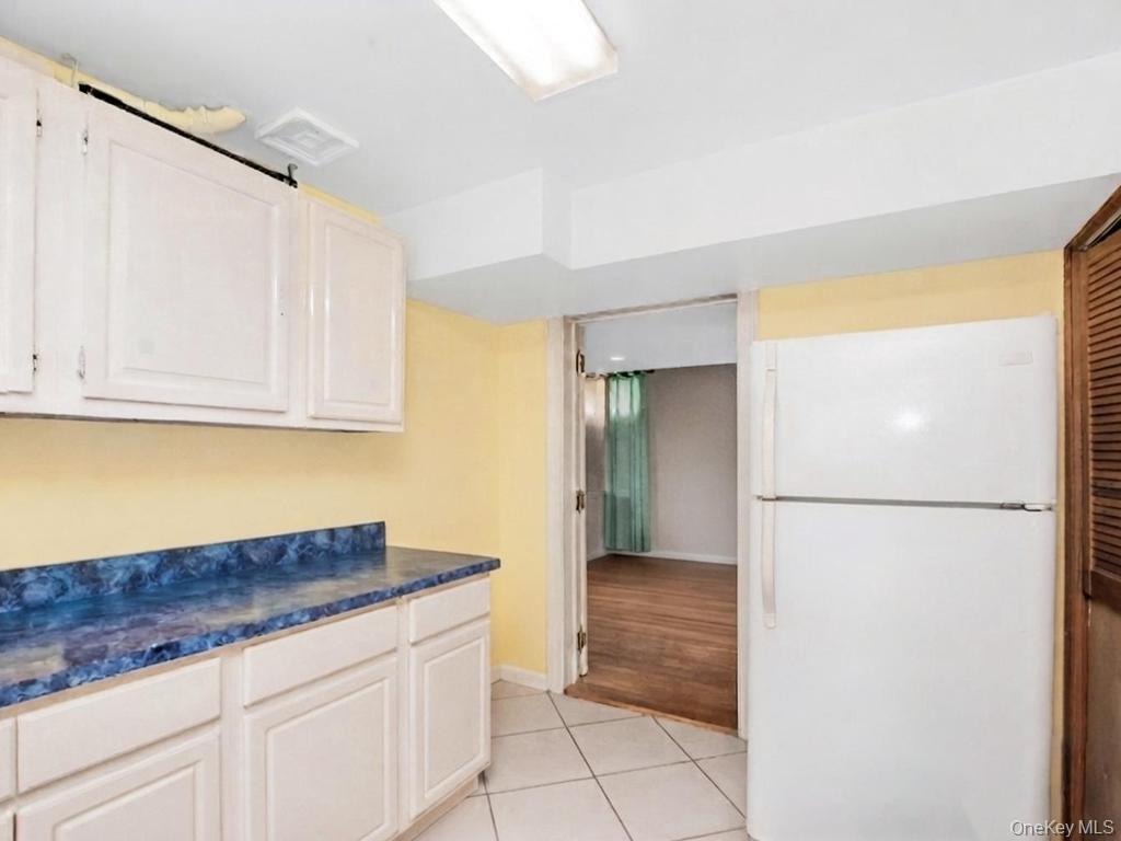 285 Centre Avenue – For Sale photo 26