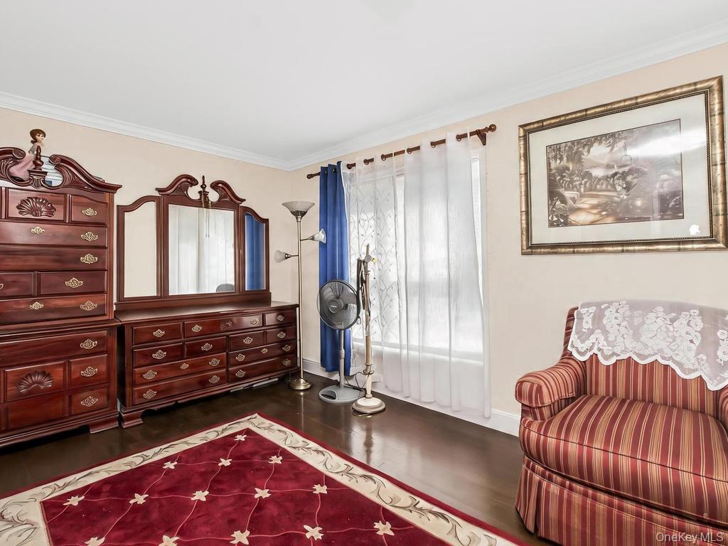 285 Centre Avenue – For Sale photo 10