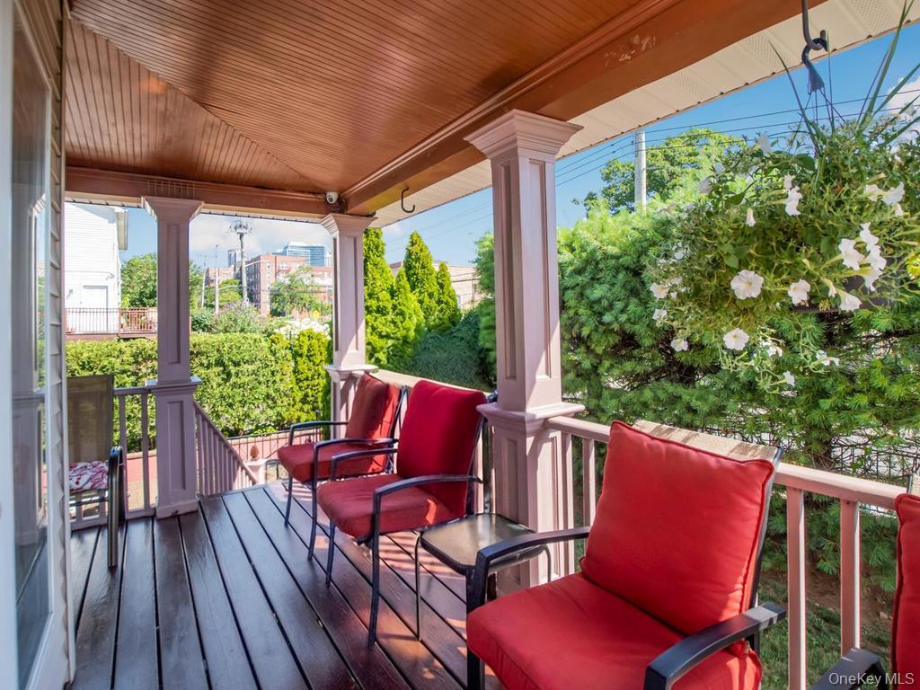 285 Centre Avenue – For Sale photo 5