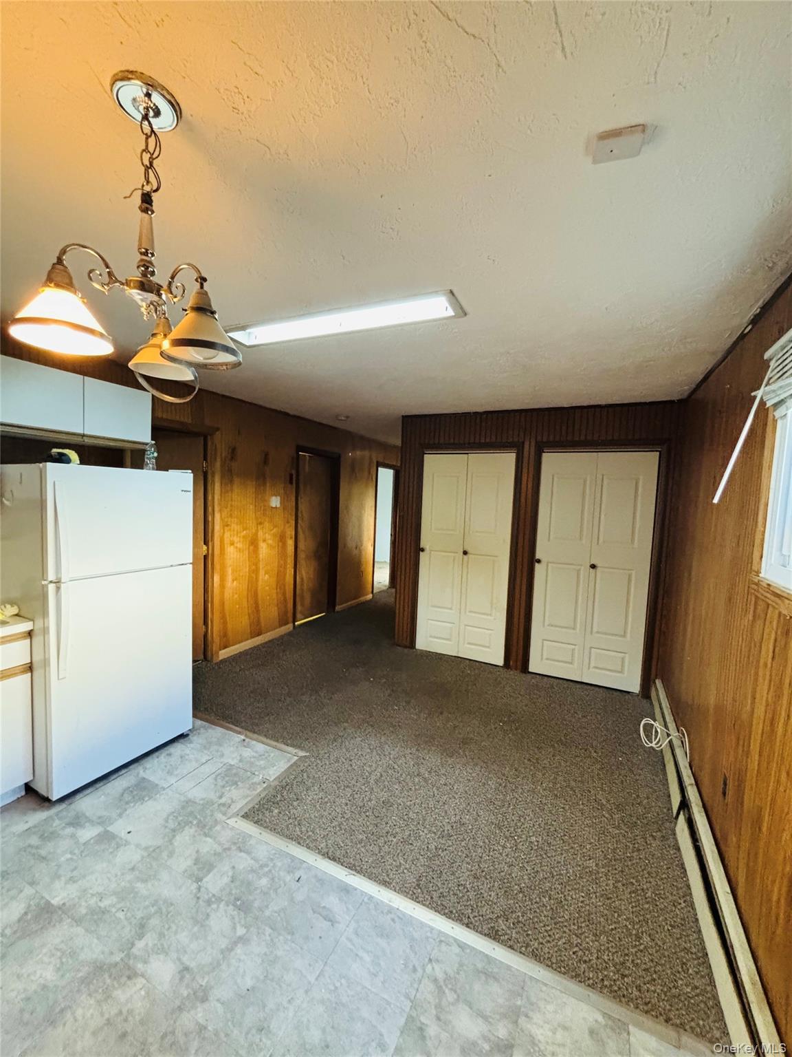 537 Lakeway Drive – For Sale photo 17