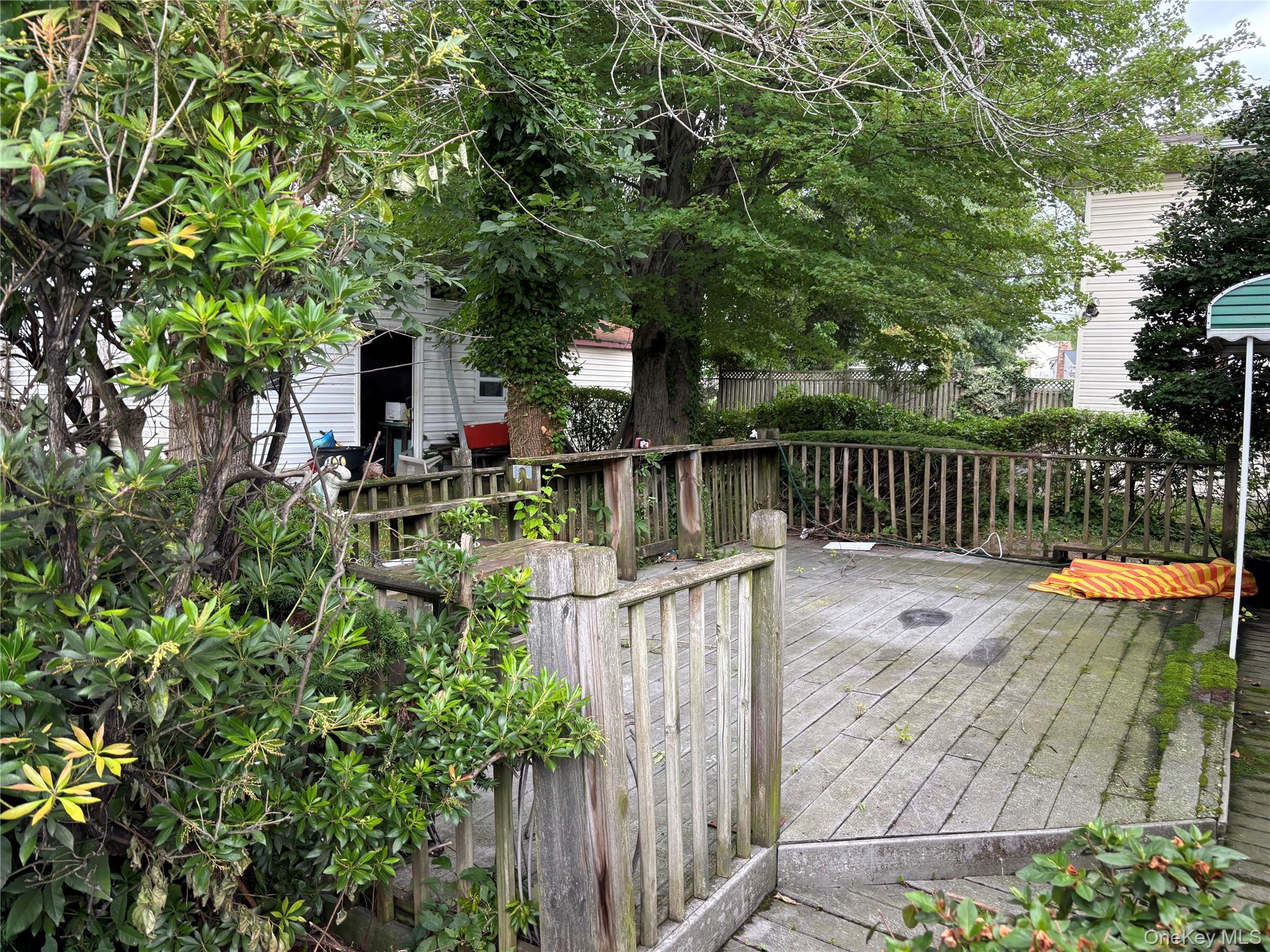 537 Lakeway Drive – For Sale photo 26