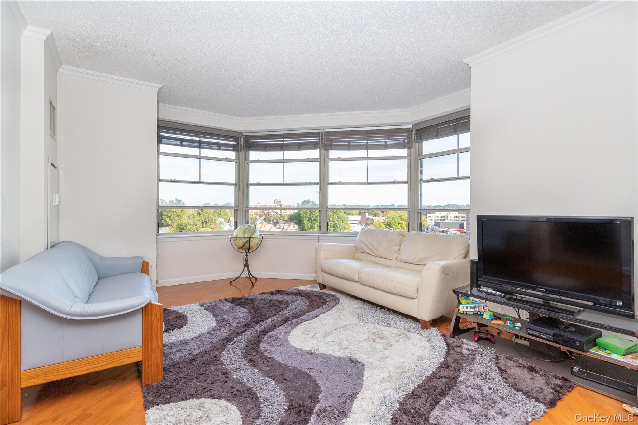 300 Mamaroneck Avenue, Unit 632 photo 2