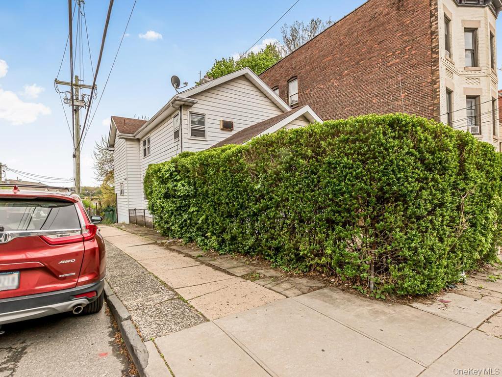 20 Saint Josephs Avenue – For Sale photo 2