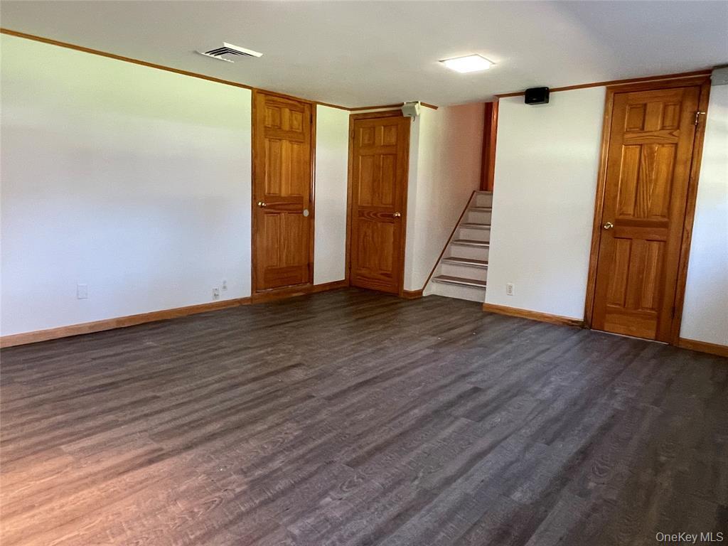 2 Stuart Drive – For Rent photo 12