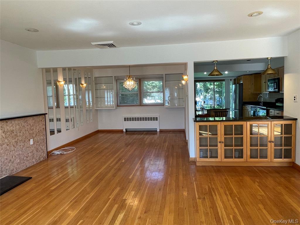 2 Stuart Drive – For Rent photo 5