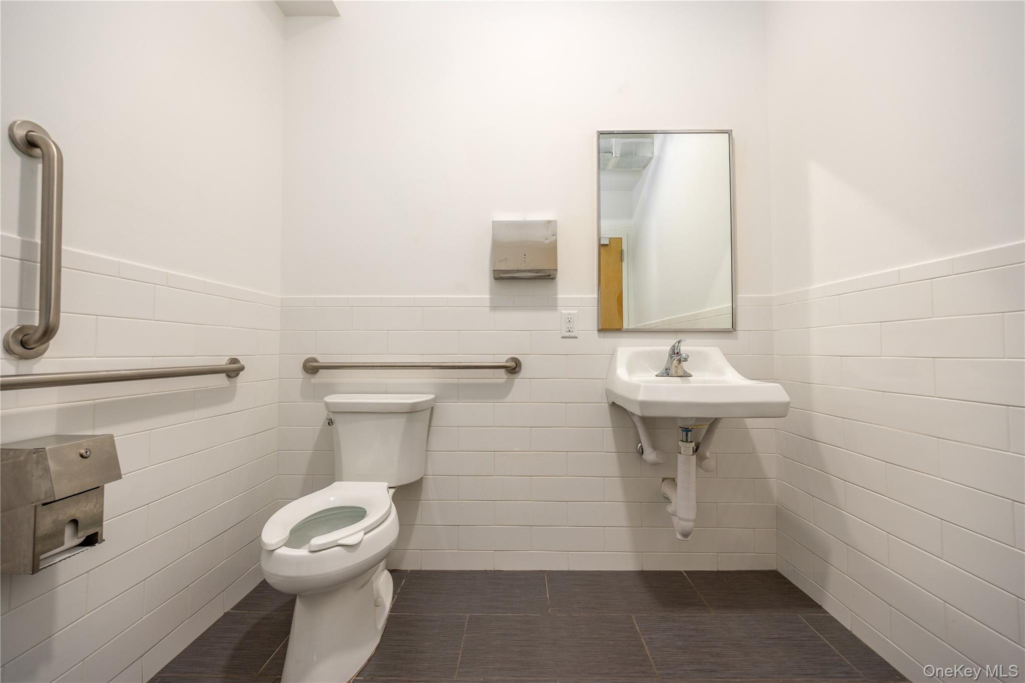75 E Central Avenue – For Sale photo 35