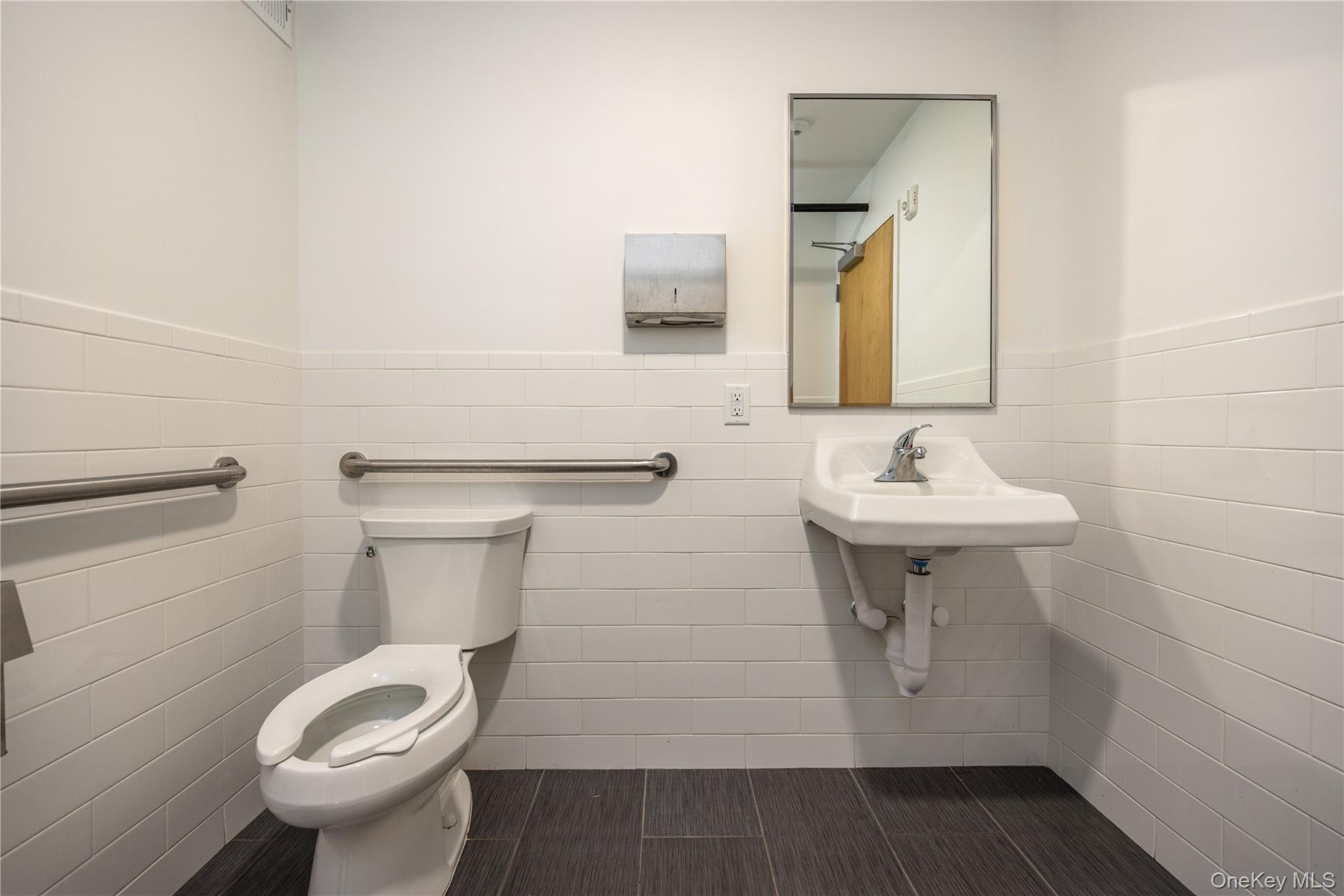 75 E Central Avenue – For Sale photo 41