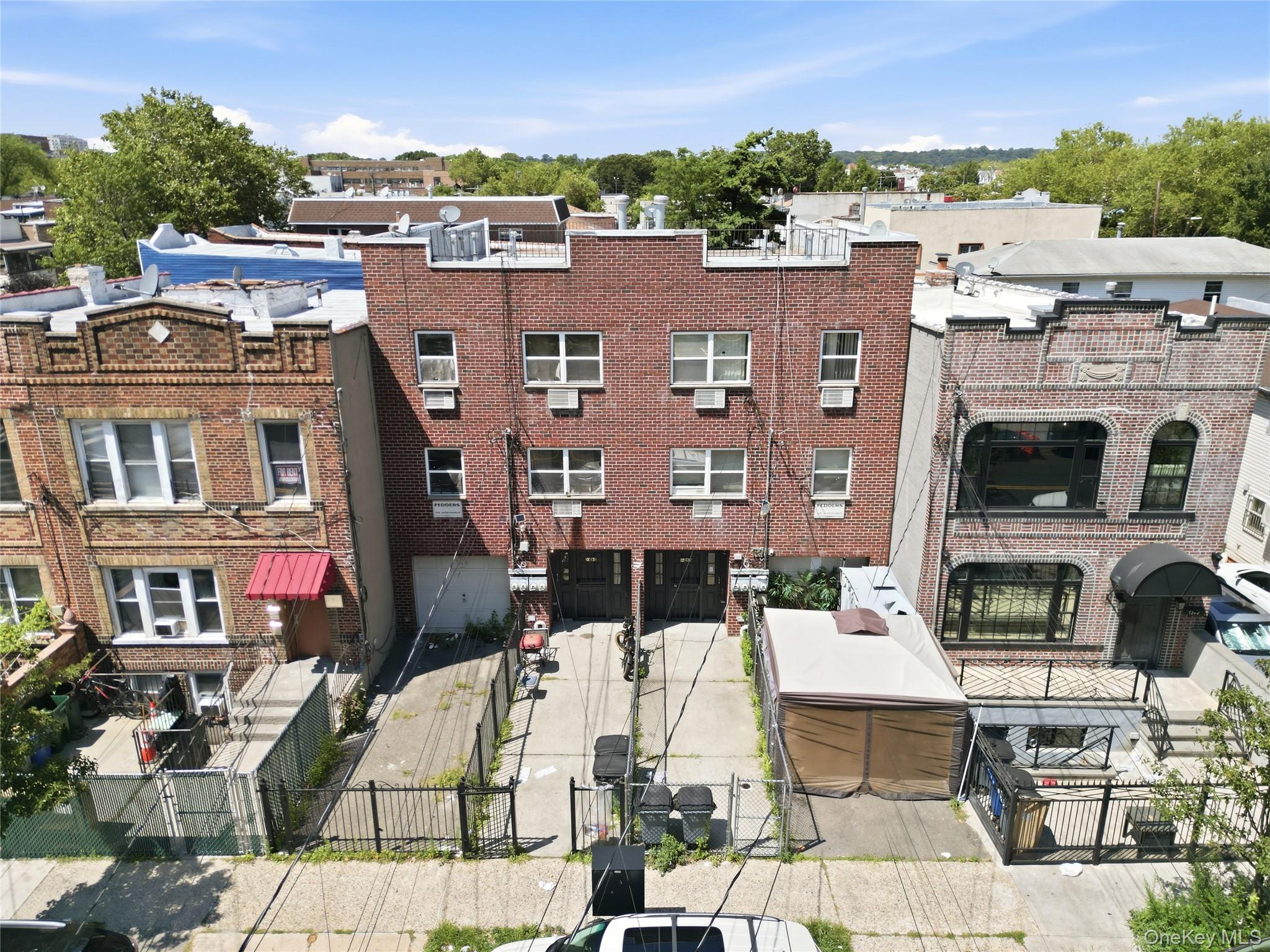 1395 Sutter Avenue – For Sale photo 3