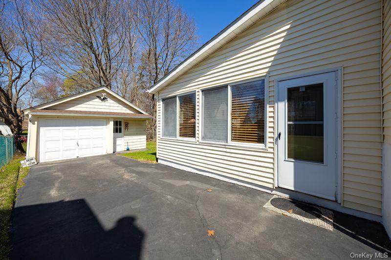 88 Innis Avenue – For Sale photo 4