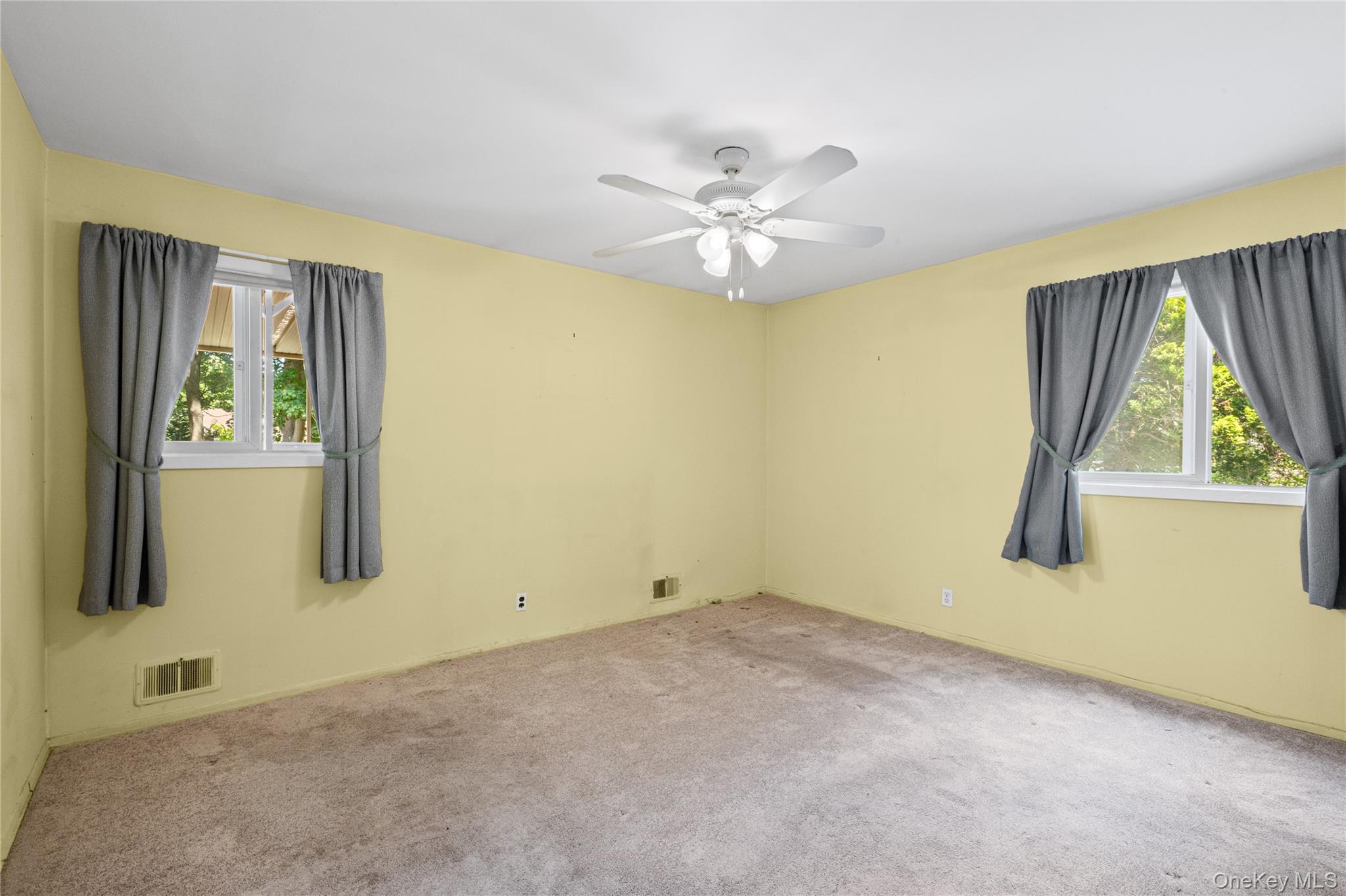 259 Burr Road – For Sale photo 13