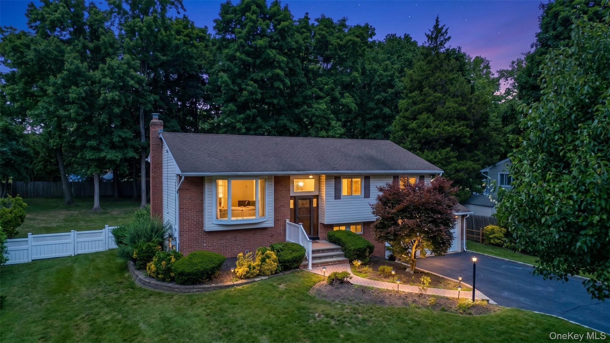259 Burr Road – For Sale
