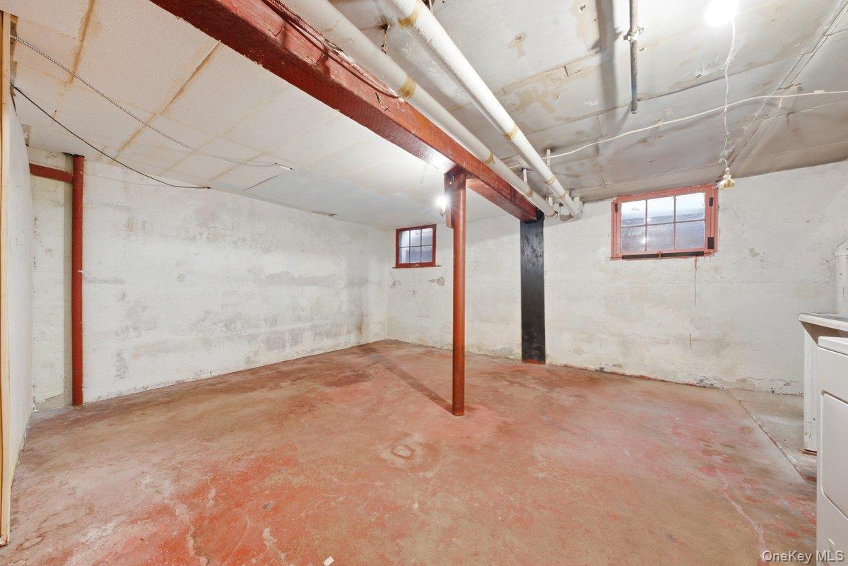5633 Post Road – For Sale photo 22