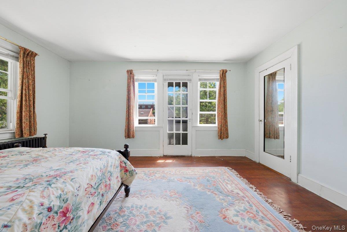 5633 Post Road – For Sale photo 15