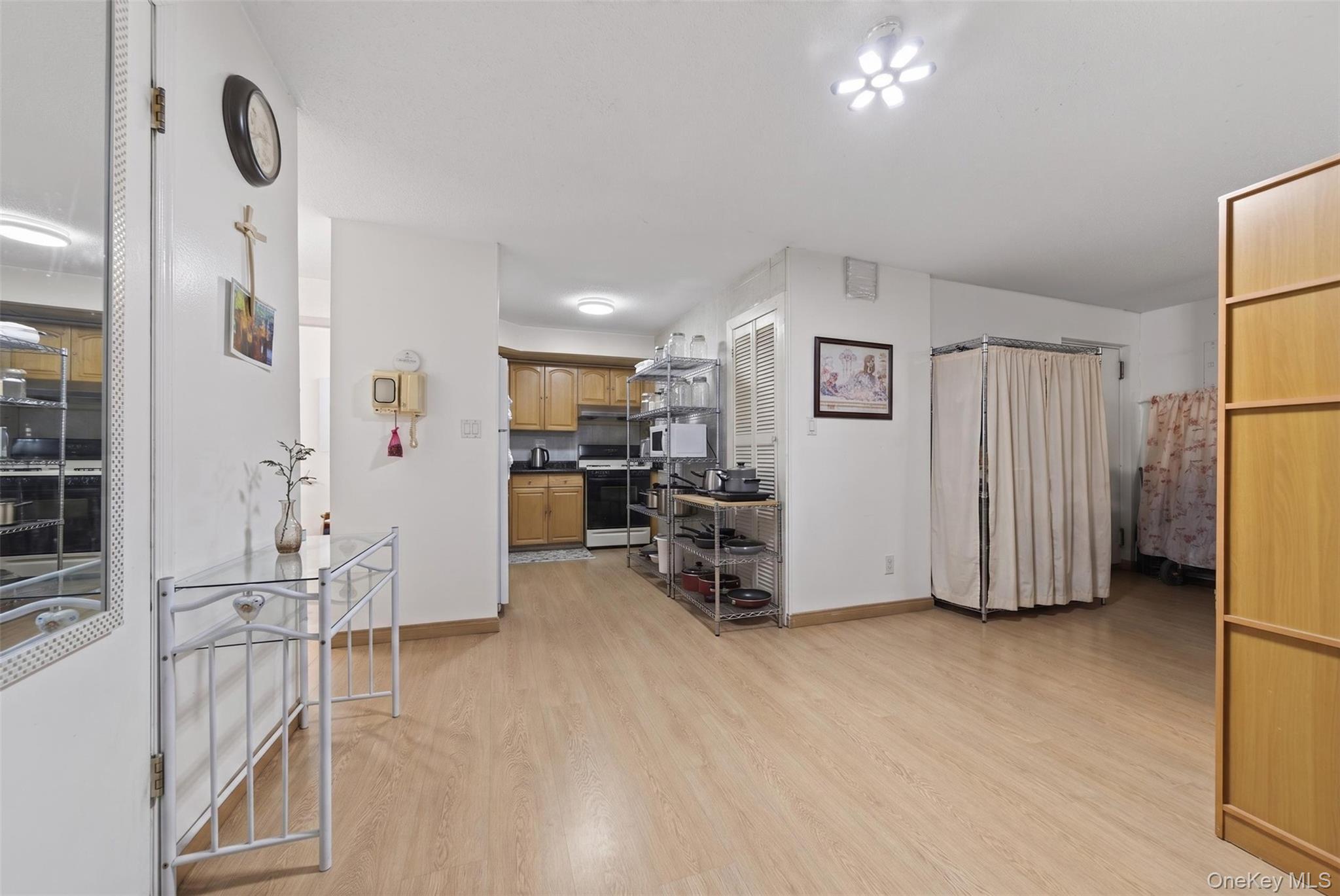 140-44 34th Avenue, Unit 2C photo 3