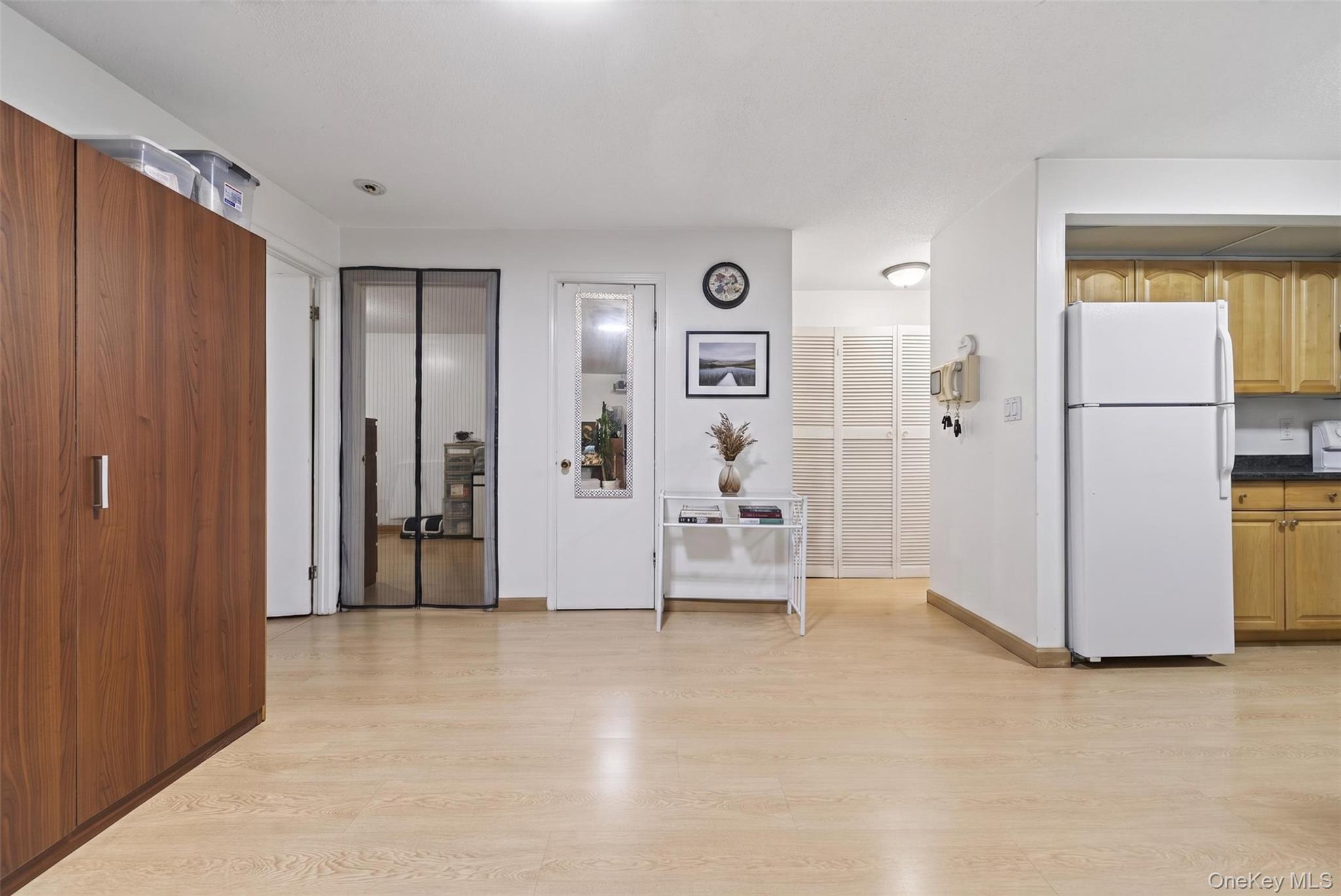 140-44 34th Avenue, Unit 2C photo 2