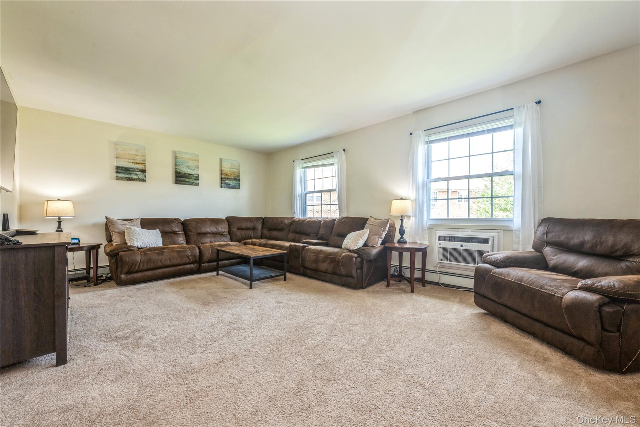 460 Old Town Road, Unit 8J photo 4