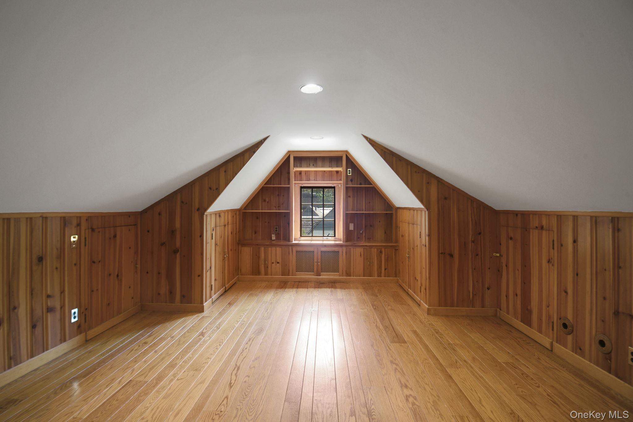 46 FENIMORE Road – For Rent photo 36