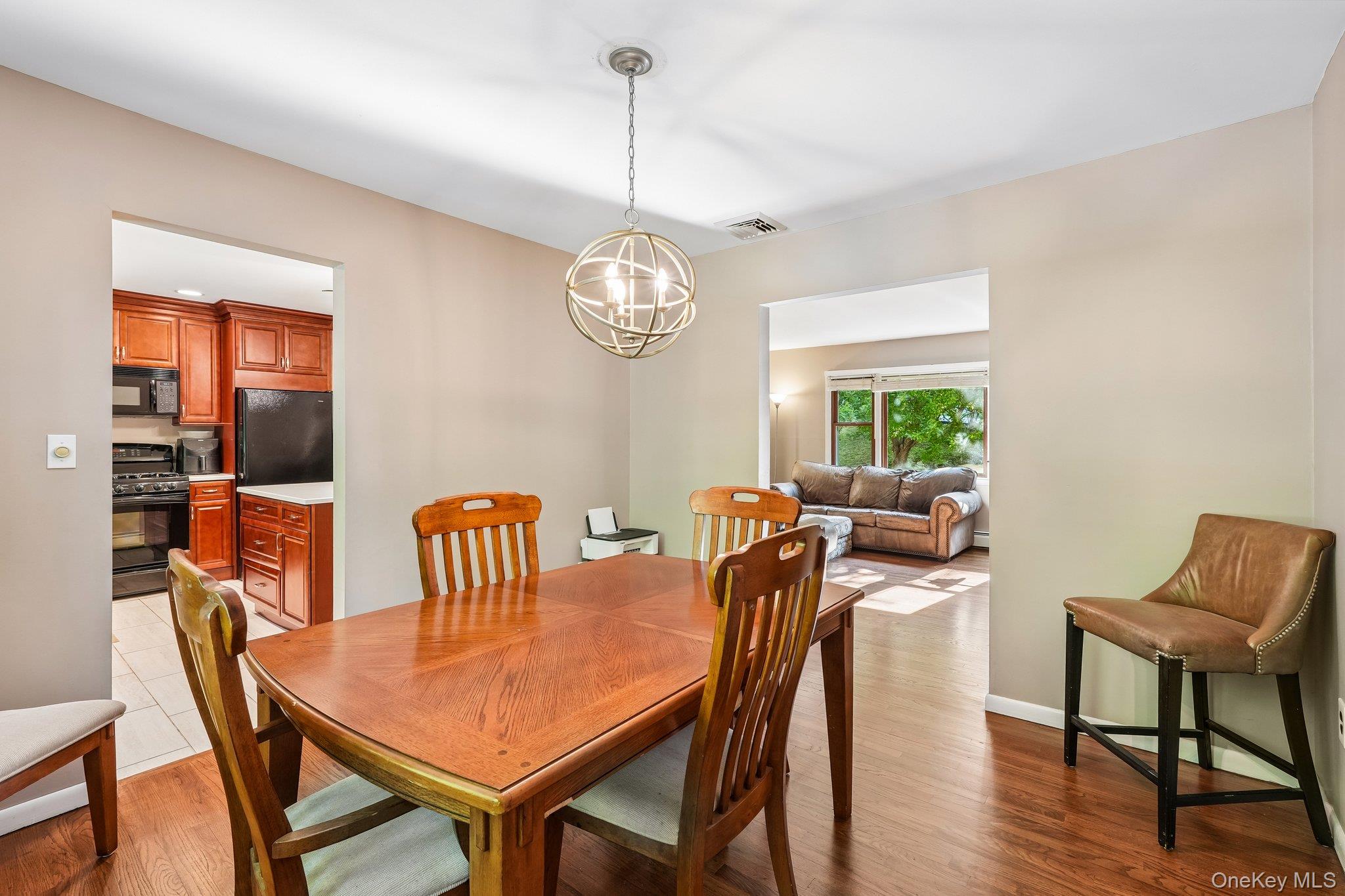 37 Nursery Road – For Sale photo 14
