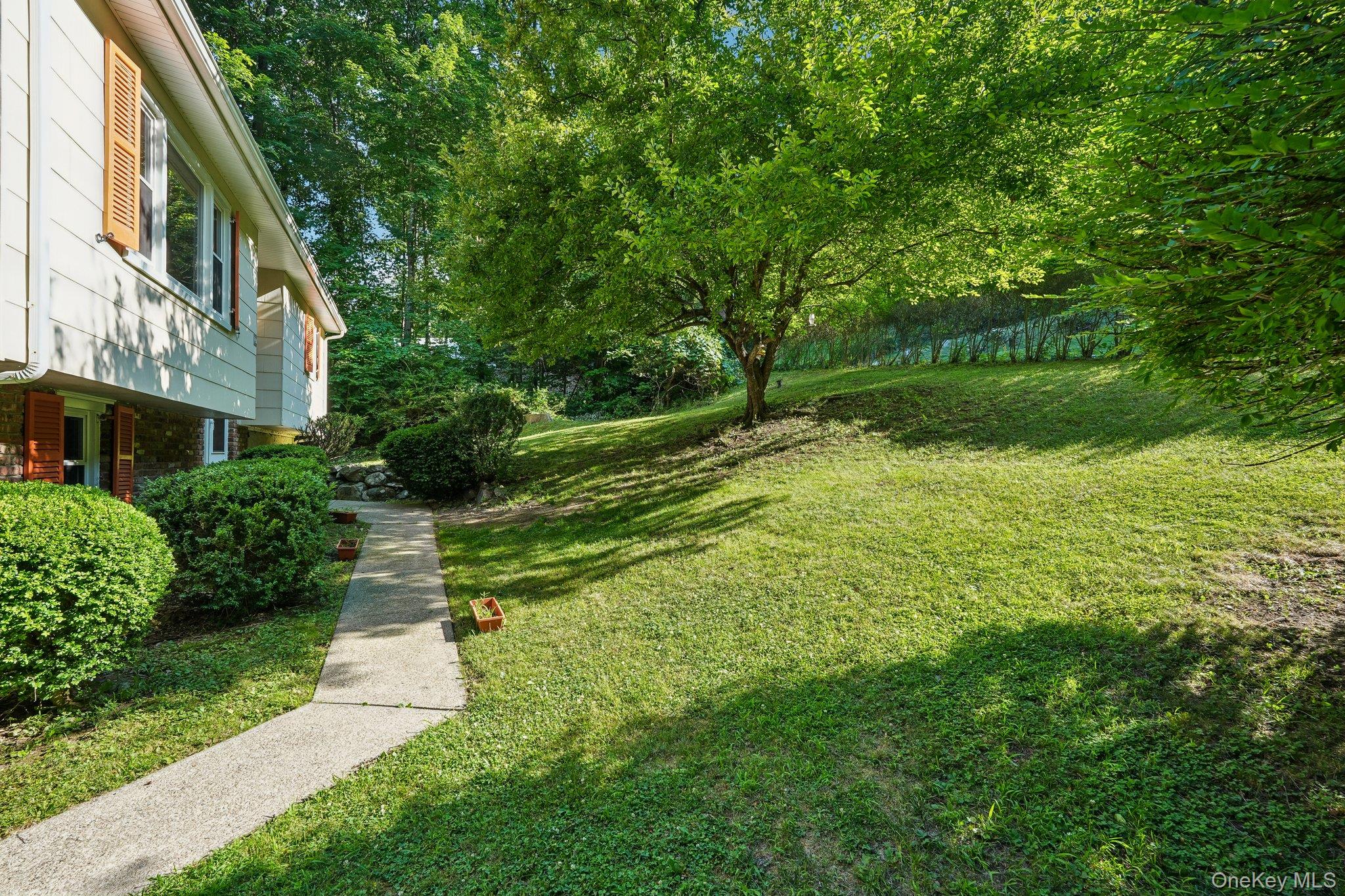 37 Nursery Road – For Sale photo 4